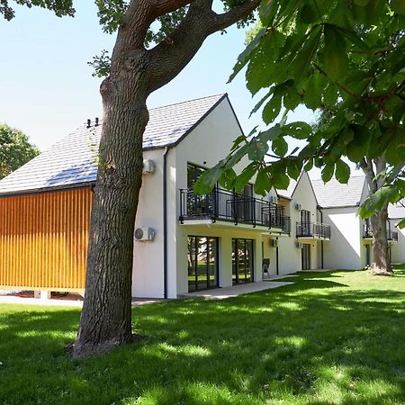 Apartamenty 7 Debow Plesna  Bagian luar foto