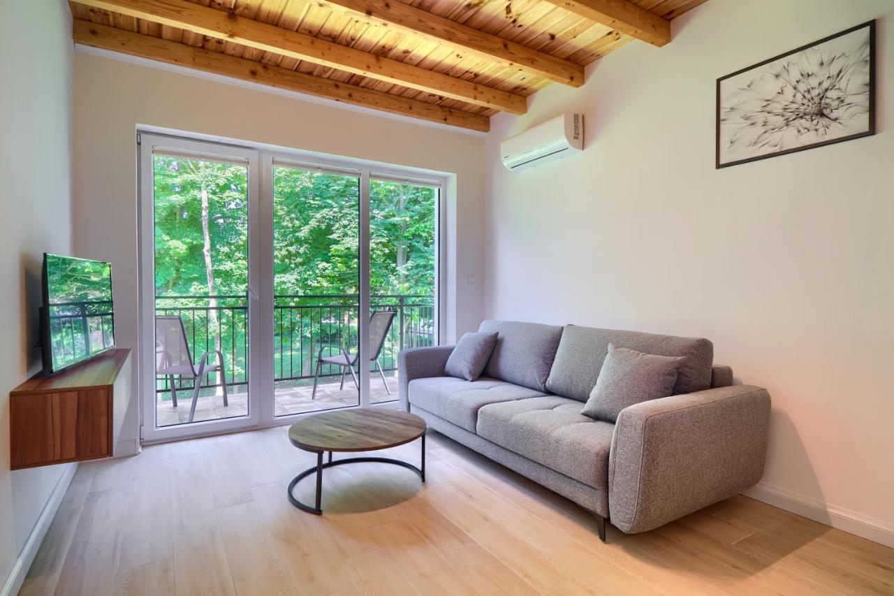 Apartamenty 7 Debow Plesna  Bagian luar foto