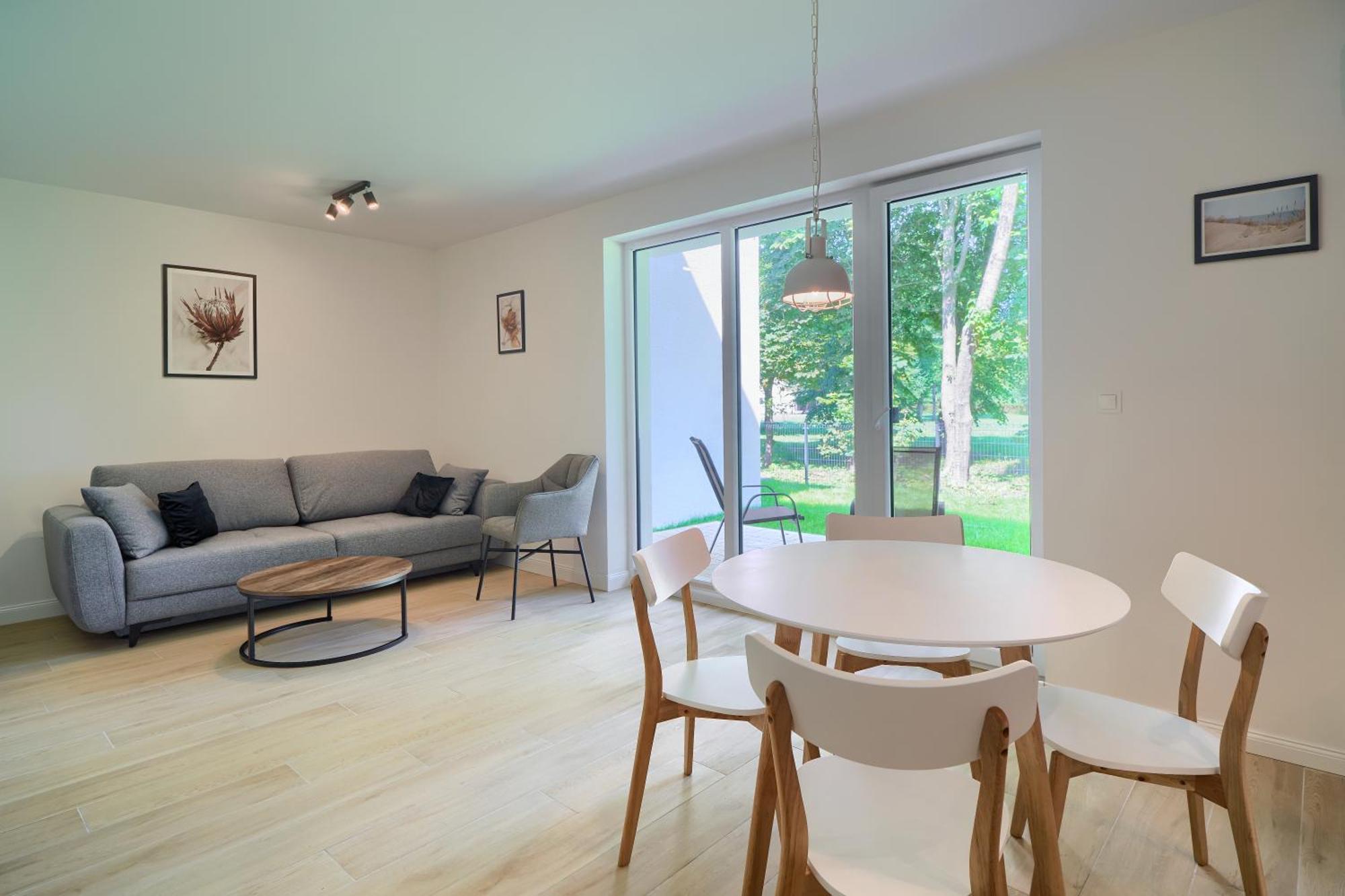 Apartamenty 7 Debow Plesna  Bagian luar foto